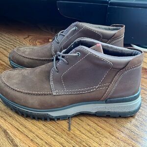 Men’s Size 9 Earth Elements Dress Boots